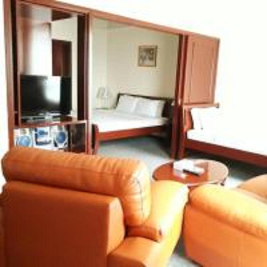 Pangsapuri BTS Berjaya Times Square Apartment KL *